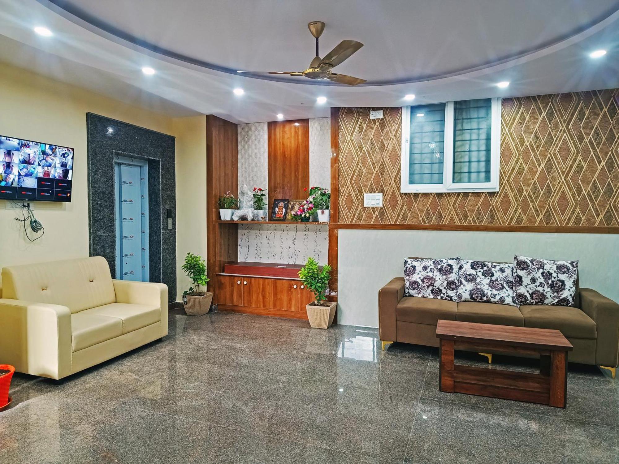 Hotel Achhu Palace Bangalore Eksteriør bilde