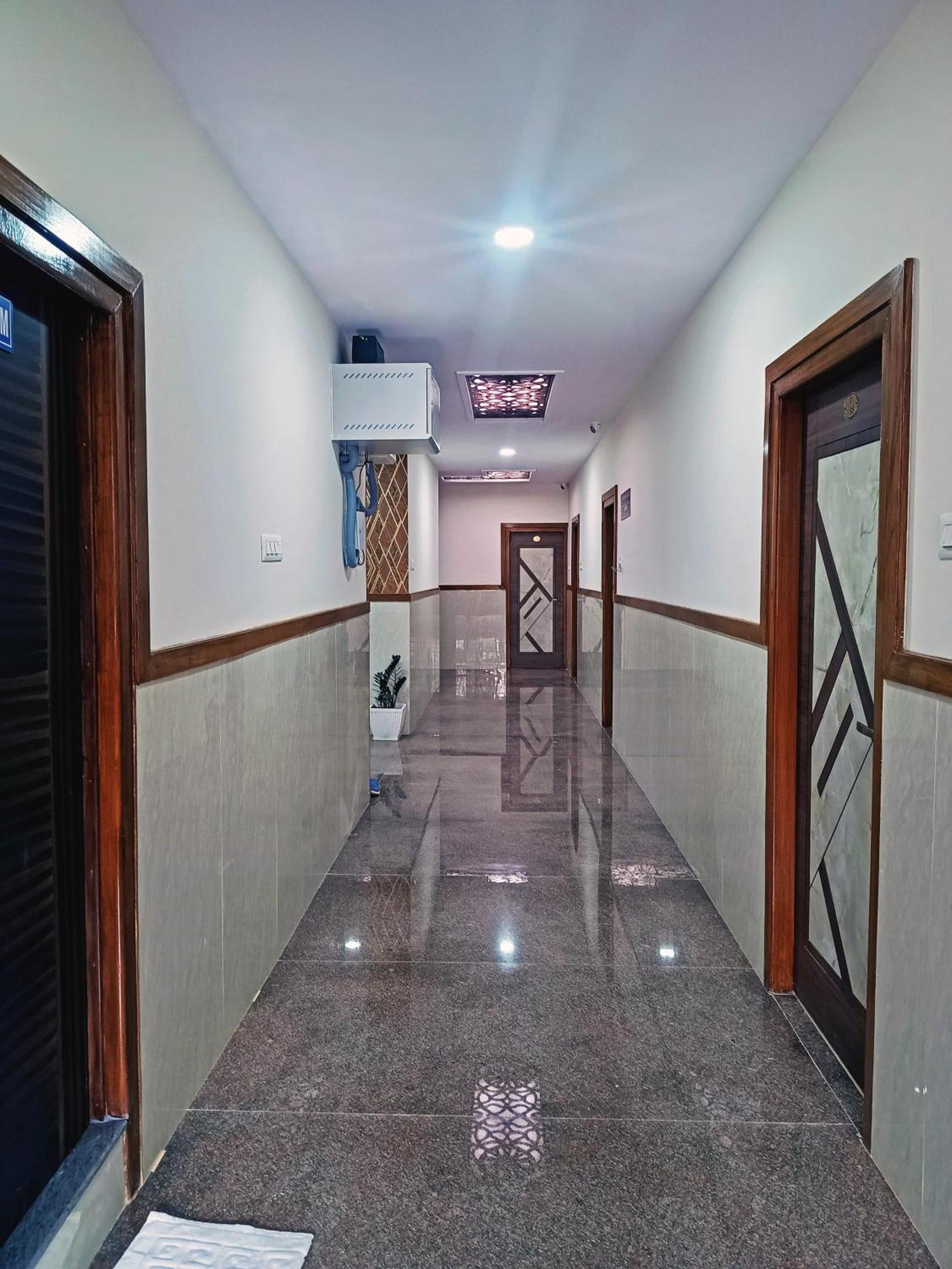 Hotel Achhu Palace Bangalore Eksteriør bilde