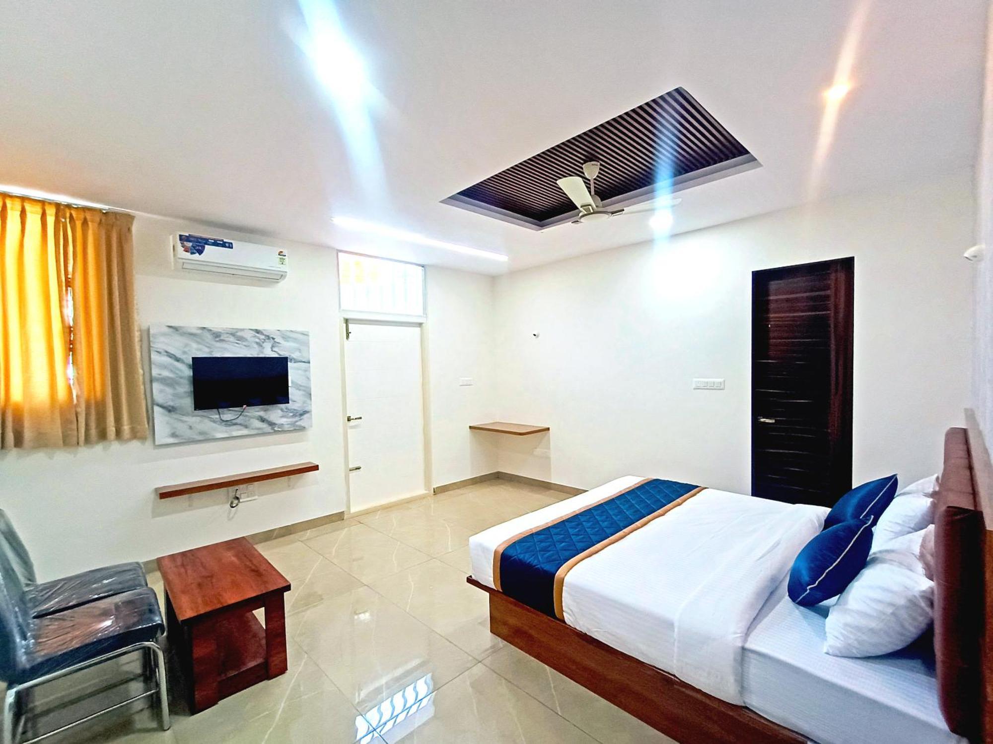 Hotel Achhu Palace Bangalore Eksteriør bilde