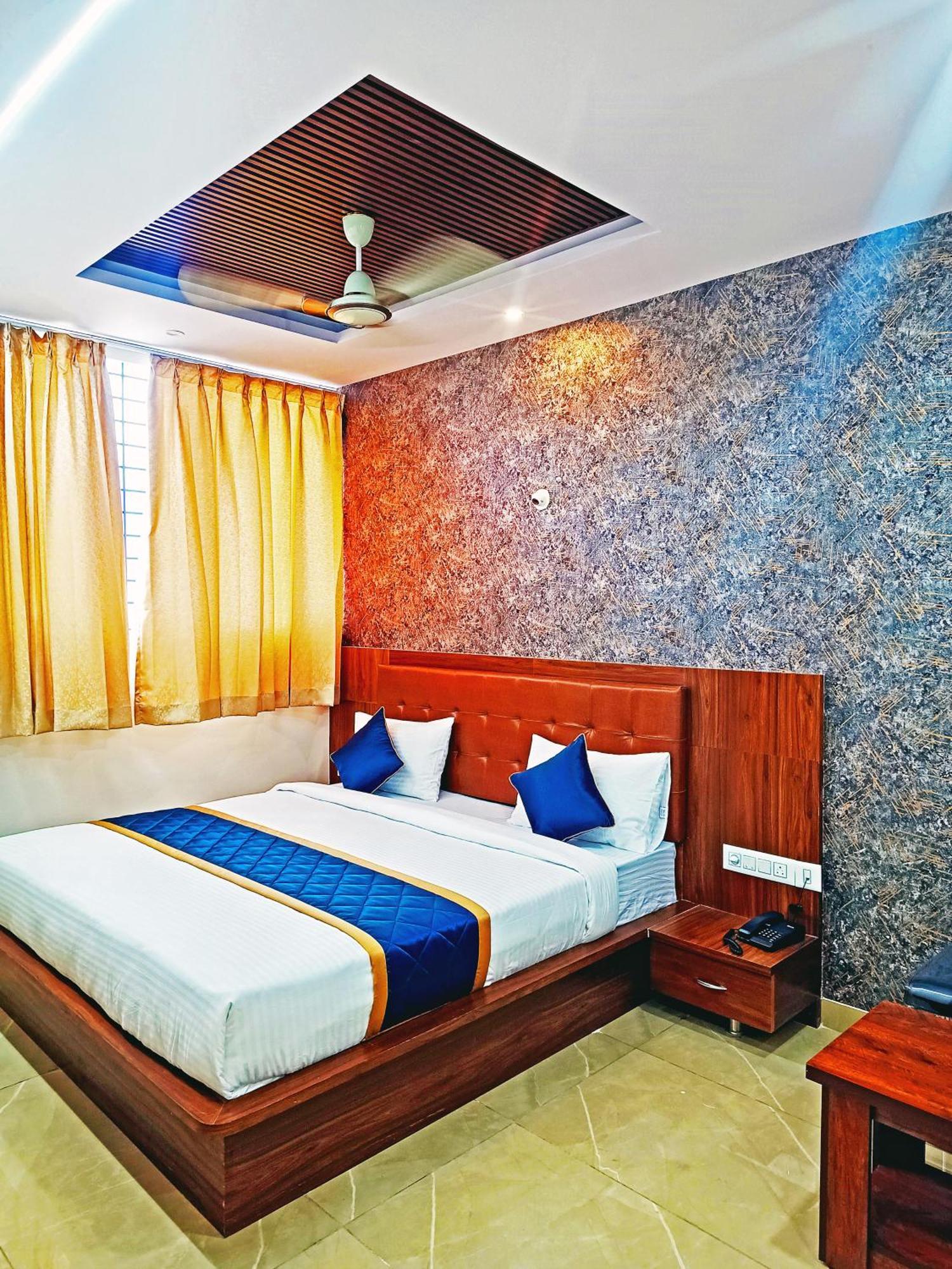 Hotel Achhu Palace Bangalore Eksteriør bilde